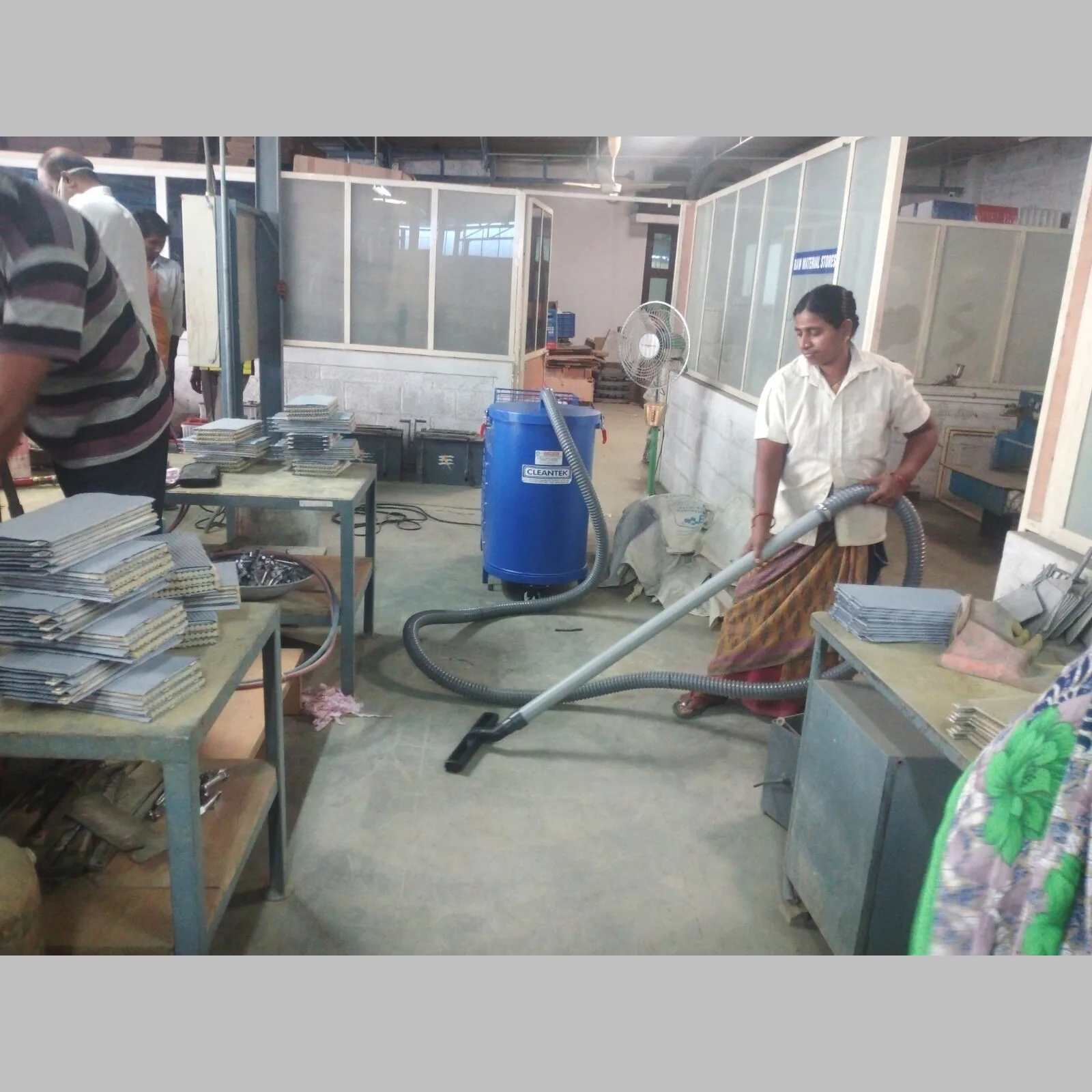 Three Phase Industrial Dry vacuum Cleaner